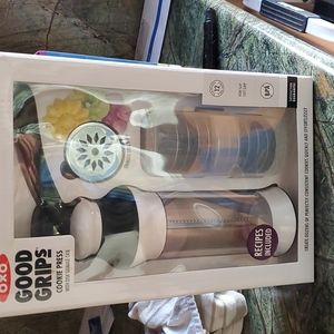 Oxo good groups cookie grip
